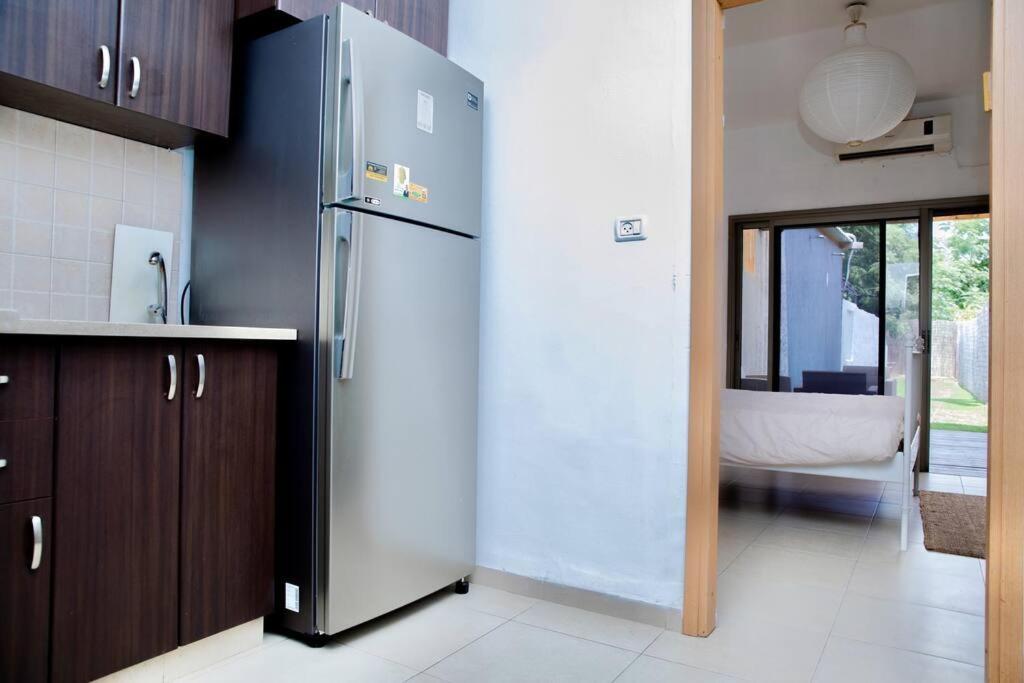 Homey Apartment Near The Beach Hadera Eksteriør billede